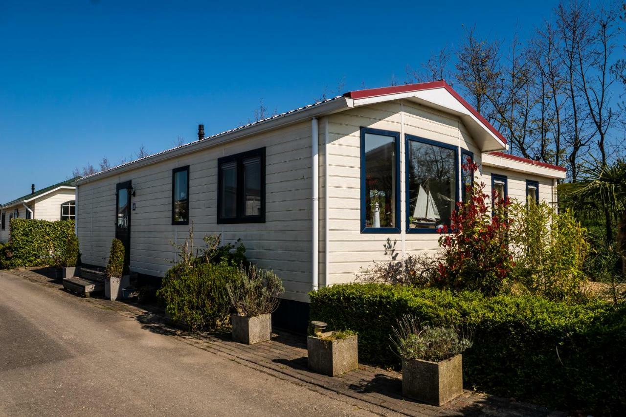 Chaletparc Krabbenkreek Zeeland - Chalet 50 Sint Annaland Exterior photo